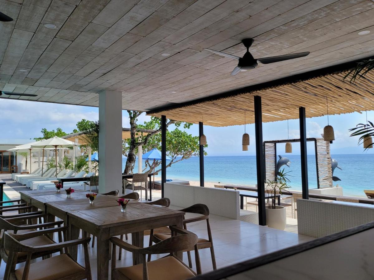 Amp Beach House Toyapakeh Exterior photo